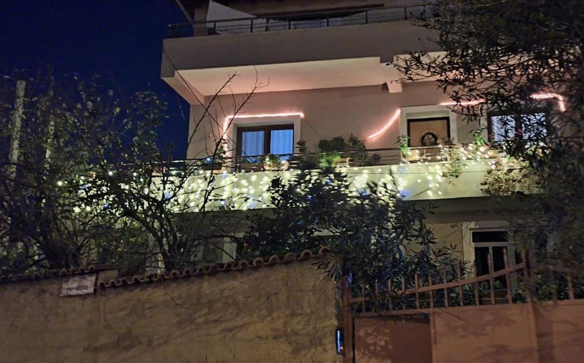 Flowers Guesthouse Тирана Екстериор снимка